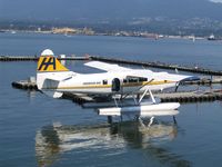C-FIUZ photo, click to enlarge