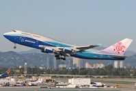 B-18210 @ LAX - China Airlines - B-18210 (Dreamliner paint scheme) departing RWY 25R on a clear December day. - by Dean Heald