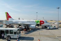 CS-TTQ @ LIS - At Lisbon Airport - by Micha Lueck