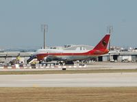 D2-TEA @ LIS - Parked in Lisbon - by Micha Lueck