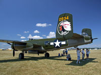 N5672V @ OSH - Another view - by Jim Uber