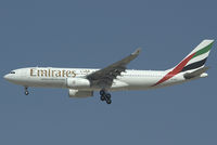 A6-EAM @ DXB - Emirates Airbus 330-200 - by Yakfreak - VAP