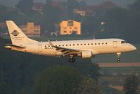 D-ALIE @ ZRH - Final RWY14. - by Andy Graf-VAP