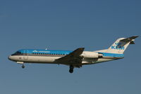 PH-KZO @ BRU - descending to rwy 25L - by Daniel Vanderauwera