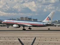 N195AN @ KLAS - American Airlines / 2001 Boeing 757-223 - by SkyNevada - Brad Campbell