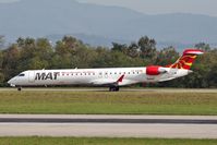 Z3-AAG @ BSL - taxi to holding-point 16 - by eap_spotter
