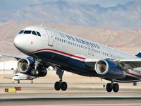 N680AW @ KLAS - US Airways / 2005 Airbus A320-232 - by Brad Campbell