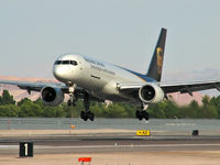 N420UP @ KLAS - United Parcel Service - 'UPS' / 1990 Boeing 757-24APF - by Brad Campbell