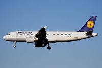 D-AIPB @ LHR - Lufthansa Airbus A320-211 about to land on 27R at LHR - by Mark Giddens