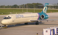 N942AT @ MCO - Old colors in Orlando - by Florida Metal