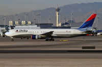 N136DL @ KLAS - Delta Airlines / 1991 Boeing 767-332 - by Brad Campbell