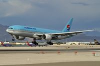HL7714 @ KLAS - Korean Air / Boeing 777-2B5 (ER) - by Brad Campbell