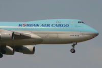 HL7438 @ BRU - arrival of Korean Cargo - by Daniel Vanderauwera