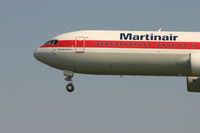 PH-MCL @ BRU - arrival of flight MP901 - by Daniel Vanderauwera