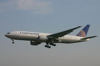 N77019 @ BRU - arrival of flight CO060 - by Daniel Vanderauwera