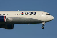 N171DN @ BRU - shortly before landing on rwy 02 - by Daniel Vanderauwera