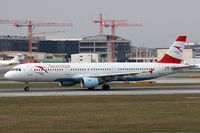 OE-LBC @ VIE - Südtirol - by Lötsch Andreas