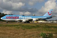 F-HSUN @ SXM - visitor - by Wolfgang Zilske
