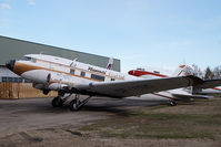 CF-YQG @ CYQF - Nunasi Central DC3 - by Yakfreak - VAP
