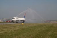 N181DN @ VIE - Delta Airlines 767-300 - by Yakfreak - VAP