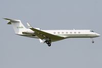 G-GSSO @ VIE - Gulfstream 5 - by Andy Graf-VAP