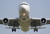 OE-LAY @ VIE - Austrian Airlines B767-300 - by Andy Graf-VAP