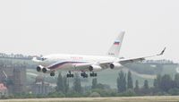 RA-96016 @ VIE - Präsident Putins air force one Ilyushin96  secounds touchdown on RWY34 - by Dieter Klammer