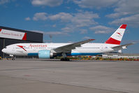 OE-LPA @ VIE - Austrian Airlines Boeing 777-200 - by Yakfreak - VAP