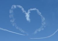 UNKNOWN @ LAL - Airshow at Sun N Fun - by Oscar Johnson