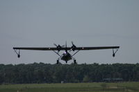 N287 @ FD04 - Black Cat on Final - by Kevin Roseberry