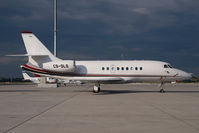 CS-DLD @ VIE - Netjets Falcon 2000 - by Yakfreak - VAP