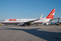 OE-LNR @ VIE - Lauda Air Boeing 737-800 - by Yakfreak - VAP