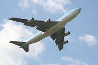 HL7400 @ EDDF - Taken at Frankfurt September 2006 - by Steve Staunton