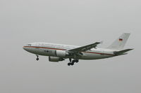 10 22 @ EBBR - German Government VIP arriving in Brussels - by Daniel Vanderauwera