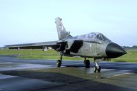 45 38 @ ETME - Traditionally one of the two days of the anual Fototage was pooring with rain and the other was sunny. 1992 was no exception: during the night the rain cleared. - by Joop de Groot