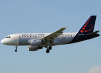 OO-SSK @ LEBL - BEE LINE FOUR ALFA clear to land RWY 25R... - by Jorge Molina