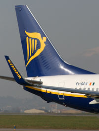 EI-DPV @ BGY - Female tail of RYANAIR - by Marco Mittini