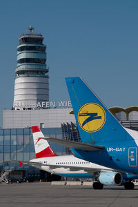 UR-GAT @ VIE - Ukraine International Boeing 737-500 - by Yakfreak - VAP
