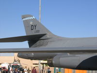 86-0100 @ KLSV - Nellis 2007 - by Mark Silvestri