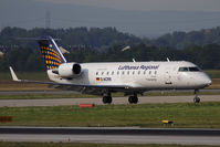 D-ACRB @ VIE - CRJ200 - by Juergen Postl