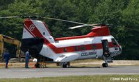 N6672D @ SFQ - A break between drops - by Paul Perry