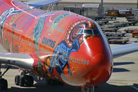 VH-OEJ @ YSSY - Nice ! Wunala Dreaming - by Bill Mallinson