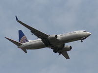 N27205 @ MCO - Continental 737-800 - by Florida Metal