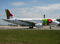 CS-TTM @ LFPG - Rolling to his gate... - by Shunn311