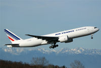F-GUOB @ KPAE - KPAE (Boeing 002 departs on a Saturday AM test flight from 34R) - by Nick Dean