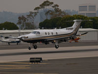 N125BP @ KSMO - N125BP arriving on RWY 21 - by Torsten Hoff