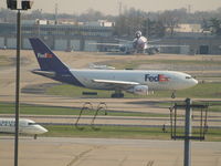 N804FD @ KSTL - HEADING TOWARD RUNWAY - by Gary Schenaman