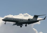 N501CV @ TNCM - Landing 10 - by daniel jef