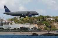 N413UA @ TNCM - Landing 10 - by daniel jef