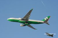B-16310 @ VHHH - EVA Air - by Michel Teiten ( www.mablehome.com )